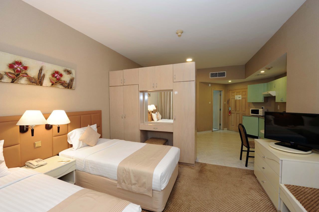 דובאי Wescott Pearl Hotel Apartments מראה חיצוני תמונה